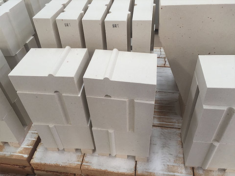 Corundum Mullite Bricks from RS Refractory Factory